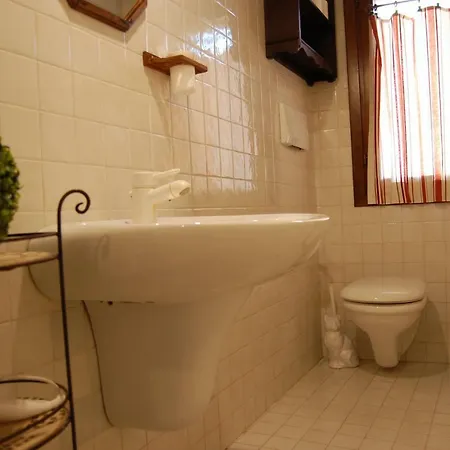 Apartman Loft Ca'drasi *